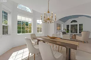 2250 River Heights Cir, West Linn, OR 97068 - Photo 11