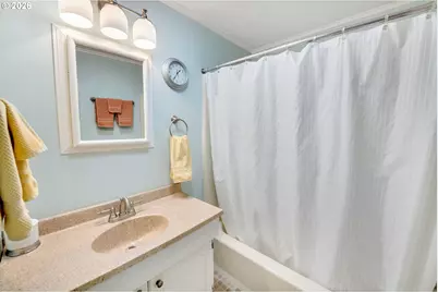 406 N Oregon Ave, Long Beach, WA 98631 - Photo 19