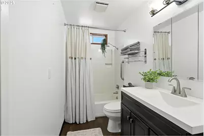 112 N Sentosa Lake Rd, Tygh Valley, OR 97063 - Photo 23