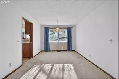 33904 SE Patricia Way, Scappoose, OR 97056 - Photo 11