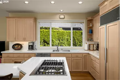 15715 NW Claremont Dr, Portland, OR 97229 - Photo 13