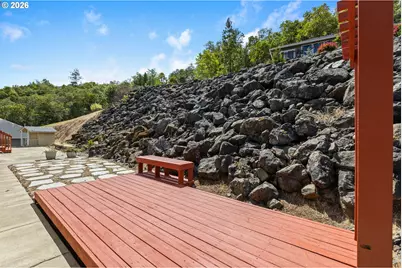 1696 NE Ruby Ct, Roseburg, OR 97470 - Photo 43