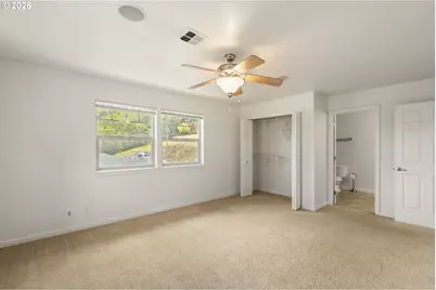 1696 NE Ruby Ct, Roseburg, OR 97470 - Photo 25