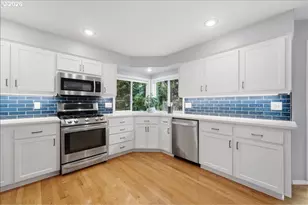12350 SW Millview Ct, Portland, OR 97223 - Photo 13