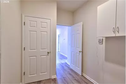 4856 NW Huserik Dr, Portland, OR 97210 - Photo 39