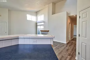 4856 NW Huserik Dr, Portland, OR 97210 - Photo 7