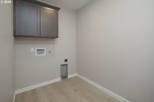 1265 Avenue D, Seaside, OR 97138 - Photo 19