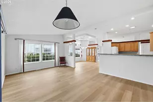 141 Village Dr, Cottage Grove, OR 97424 - Photo 21