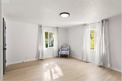 2135 SE Minter Bridge Rd, Hillsboro, OR 97123 - Photo 11