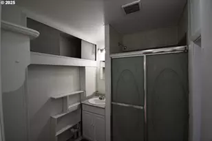 2829 W 9th St, The Dalles, OR 97058 - Photo 23