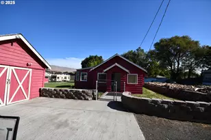 2829 W 9th St, The Dalles, OR 97058 - Photo 35