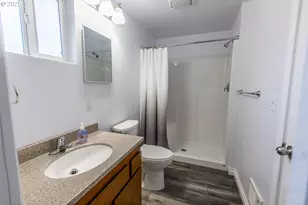 47597 Hwy 58, Oakridge, OR 97463 - Photo 27