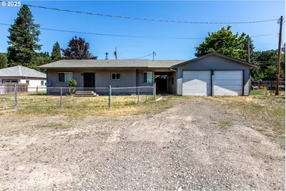 47597 Highway 58, Oakridge, OR 97463 - Photo 3