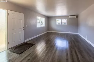 47597 Hwy 58, Oakridge, OR 97463 - Photo 21