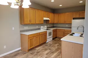 5834 SE Tranquil Ct, Milwaukie, OR 97267 - Photo 7