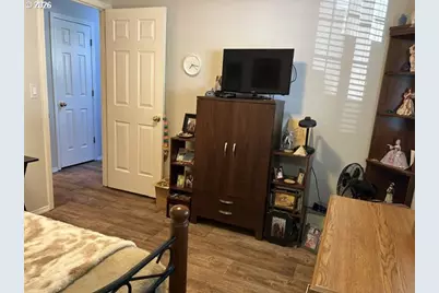5110 NE 76th Ave, Vancouver, WA 98662 - Photo 9