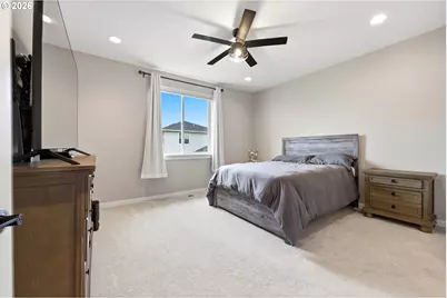 27621 SW Alder Ln, Wilsonville, OR 97070 - Photo 11