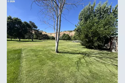 219 Catherine Ave, Milton-Freewater, OR 97862 - Photo 23