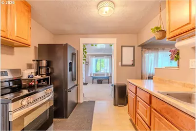 105 NW 13th St, Gresham, OR 97030 - Photo 31