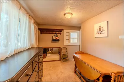 105 NW 13th St, Gresham, OR 97030 - Photo 41