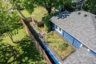 105 NW 13th St, Gresham, OR 97030 - Photo 23