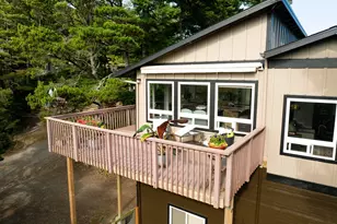 4995 Grand Ave, Tillamook, OR 97141 - Photo 5