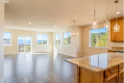 1811 NE Alameda Ave, Roseburg, OR 97470 - Photo 17