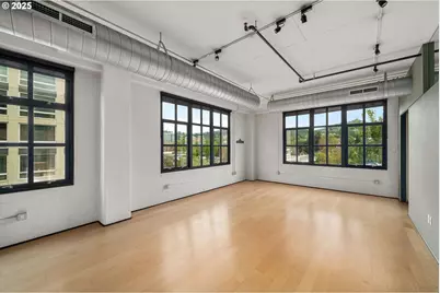 1400 NW Irving St #616, Portland, OR 97209 - Photo 7