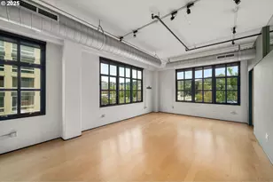 1400 NW Irving St, Portland, OR 97209 - Photo 7