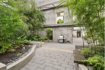 1400 NW Irving St #616, Portland, OR 97209 - Photo 27