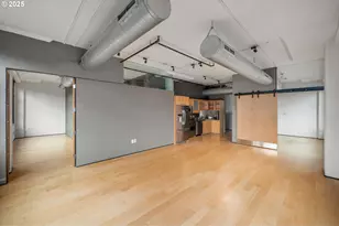 1400 NW Irving St, Portland, OR 97209 - Photo 9