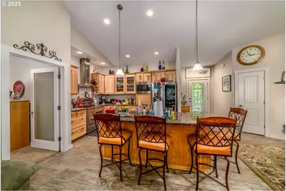 48482 E Meadow Way, Oakridge, OR 97463 - Photo 21
