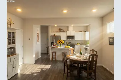 861 N 19th Ave, Cornelius, OR 97113 - Photo 5