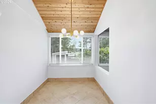 1620 Village Park Pl, West Linn, OR 97068 - Photo 17