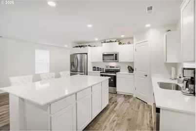 228 N 30th Dr, Ridgefield, WA 98642 - Photo 15