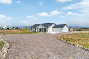 43949 Pocahontas Rd, Baker City, OR 97814 - Photo 13