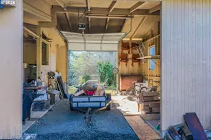 56671 Pleasant Hill Dr, Coquille, OR 97423 - Photo 41