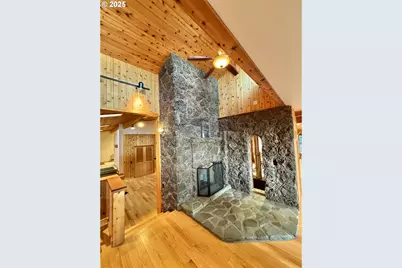 94330 Schreiber Dr, Gold Beach, OR 97444 - Photo 13