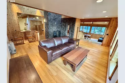 94330 Schreiber Dr, Gold Beach, OR 97444 - Photo 17