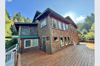 94330 Schreiber Dr, Gold Beach, OR 97444 - Photo 9
