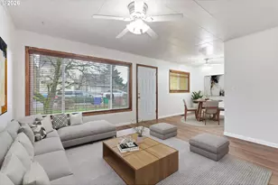 1630 SE 88th Ave, Portland, OR 97216 - Photo 11