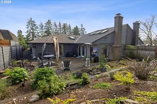 240 Greenridge Dr, Lake Oswego, OR 97035 - Photo 31