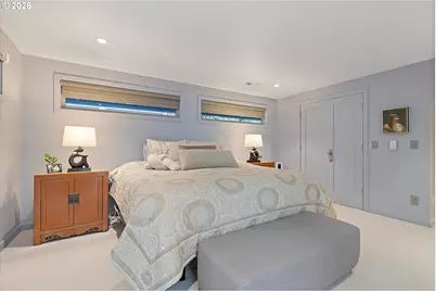 240 Greenridge Dr, Lake Oswego, OR 97035 - Photo 19