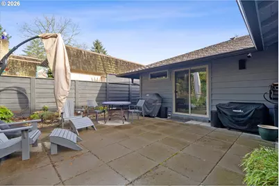 240 Greenridge Dr, Lake Oswego, OR 97035 - Photo 33