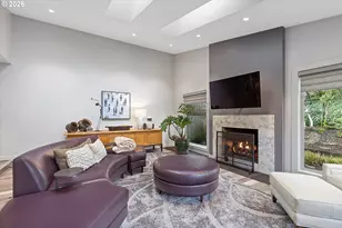 240 Greenridge Dr, Lake Oswego, OR 97035 - Photo 9