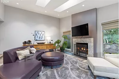 240 Greenridge Dr, Lake Oswego, OR 97035 - Photo 9