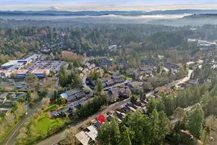 240 Greenridge Dr, Lake Oswego, OR 97035 - Photo 41