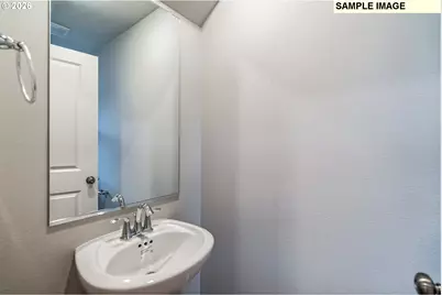 638 Merriott Ln, Woodburn, OR 97071 - Photo 7