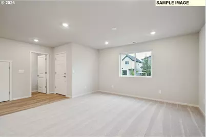 638 Merriott Ln, Woodburn, OR 97071 - Photo 11