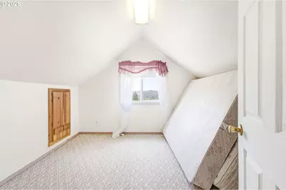 27148 Rowell Hill Rd, Sweet Home, OR 97386 - Photo 17